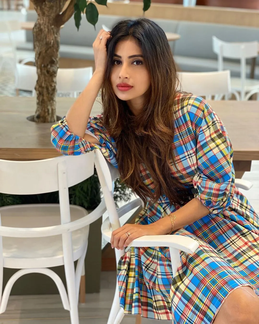 mouni roy 