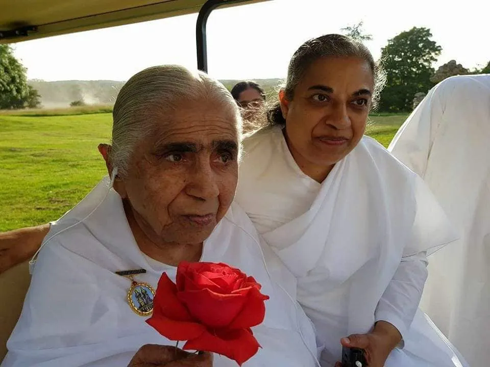 dadi janki facebook 