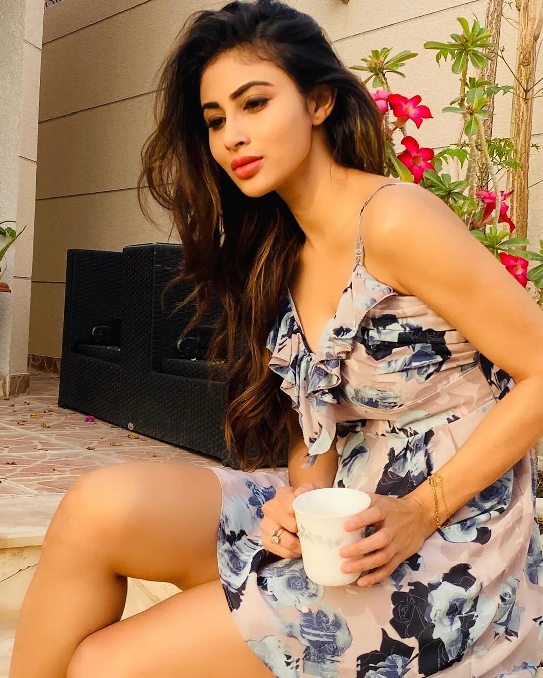 mouni roy 