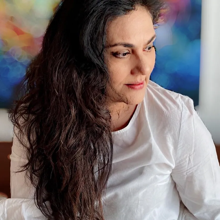 dipika chikhlia