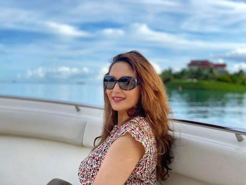 madhuri5 