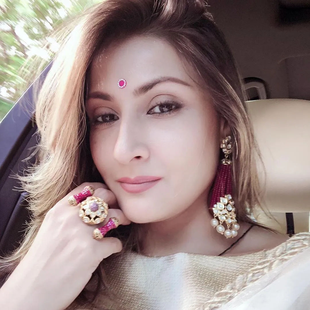 urvashidholakia3 