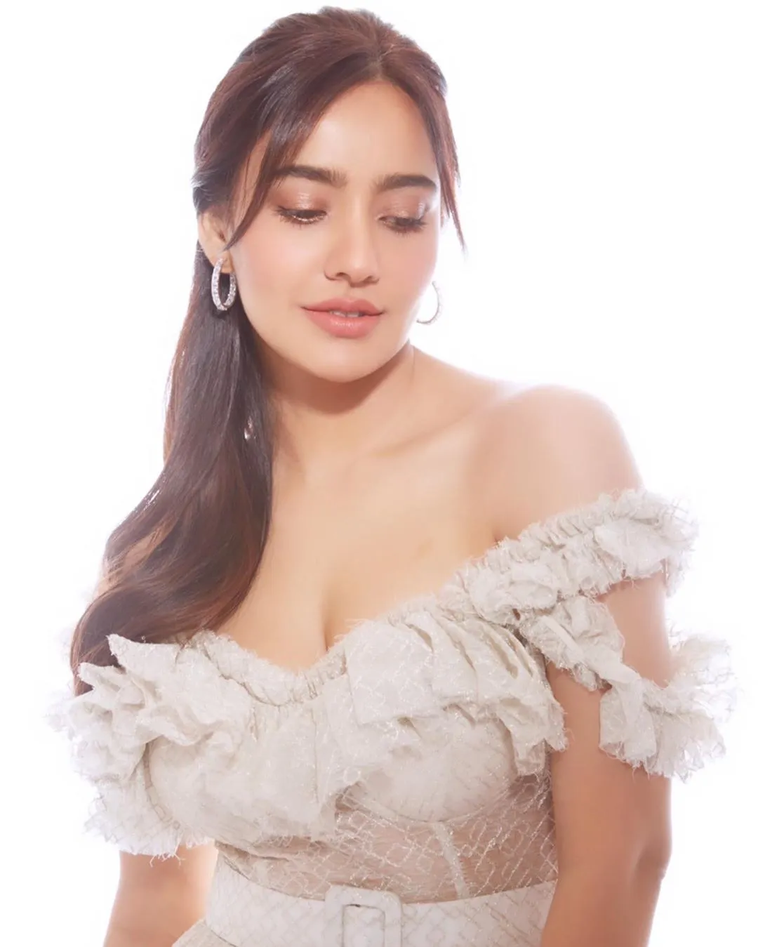 neha sharma 9 