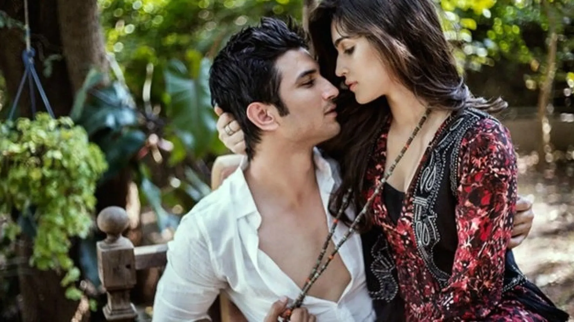 sushant kriti 01 