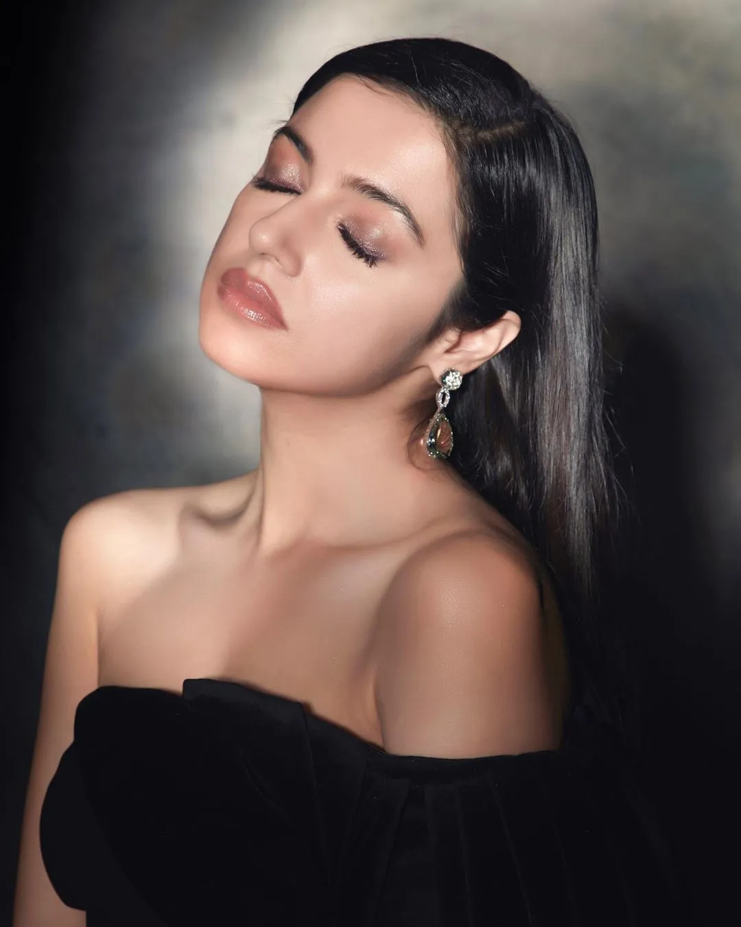 divya khosla7 