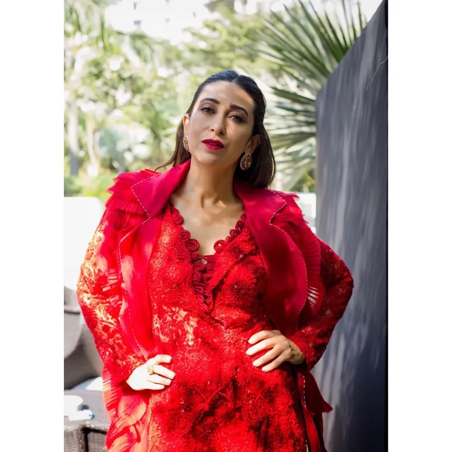 karisma kapoor18 