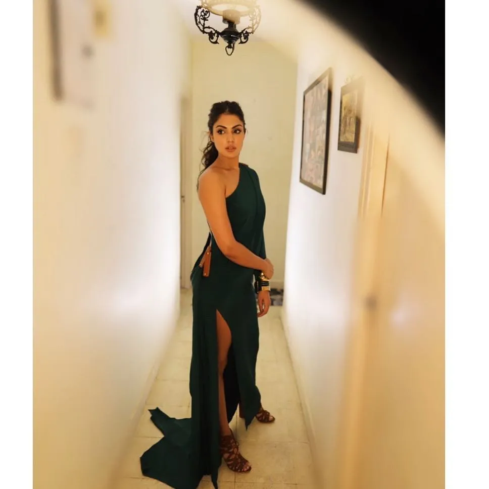 rhea chakraborty 7 
