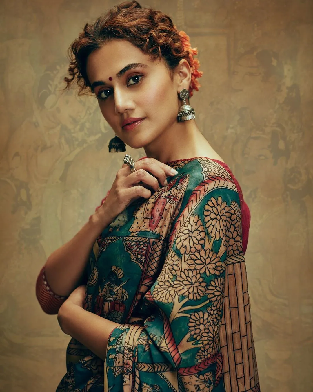 taapsee14 