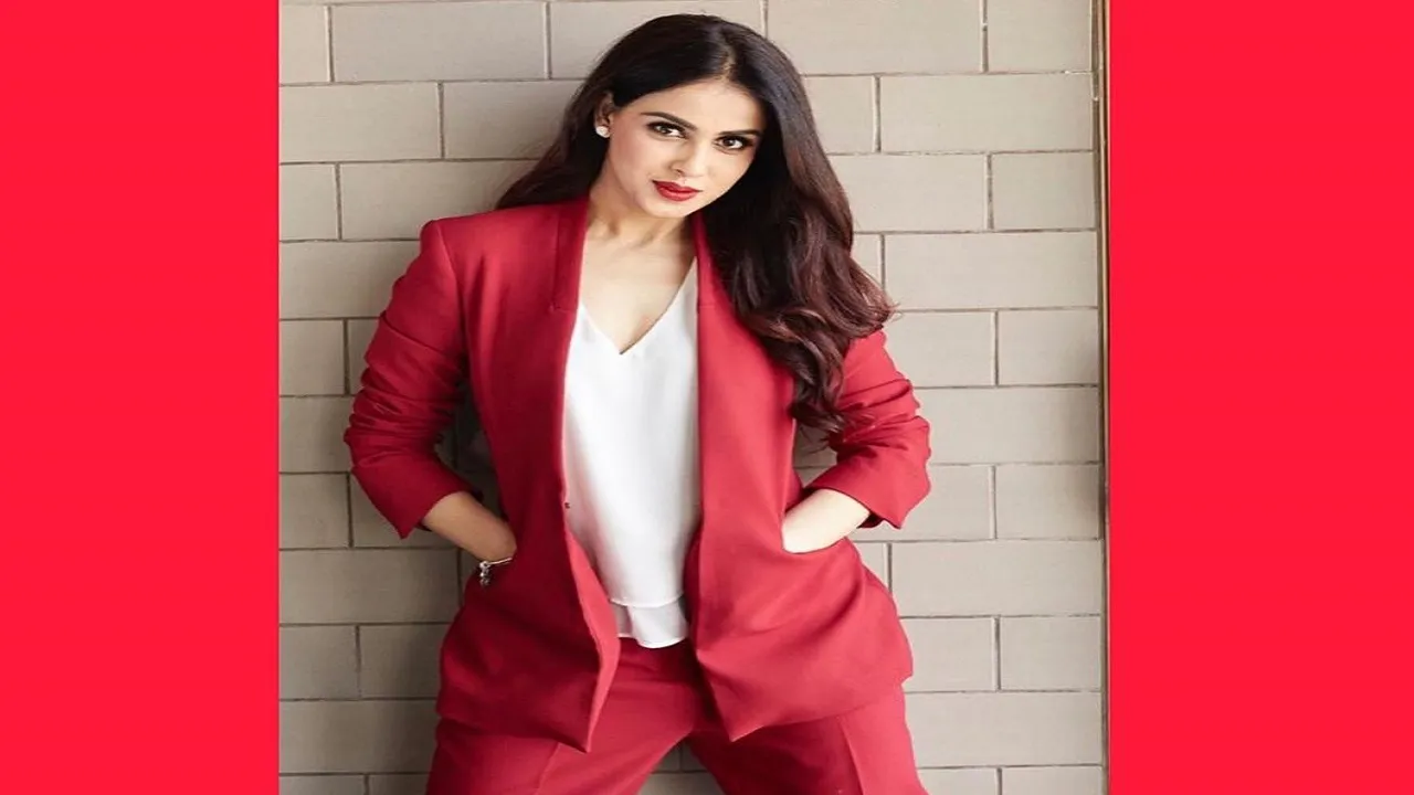 genelia15 