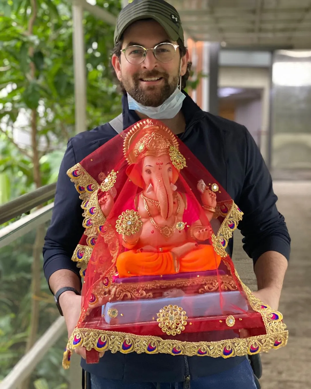 neilnitinmukesh ganesh 1jpg 