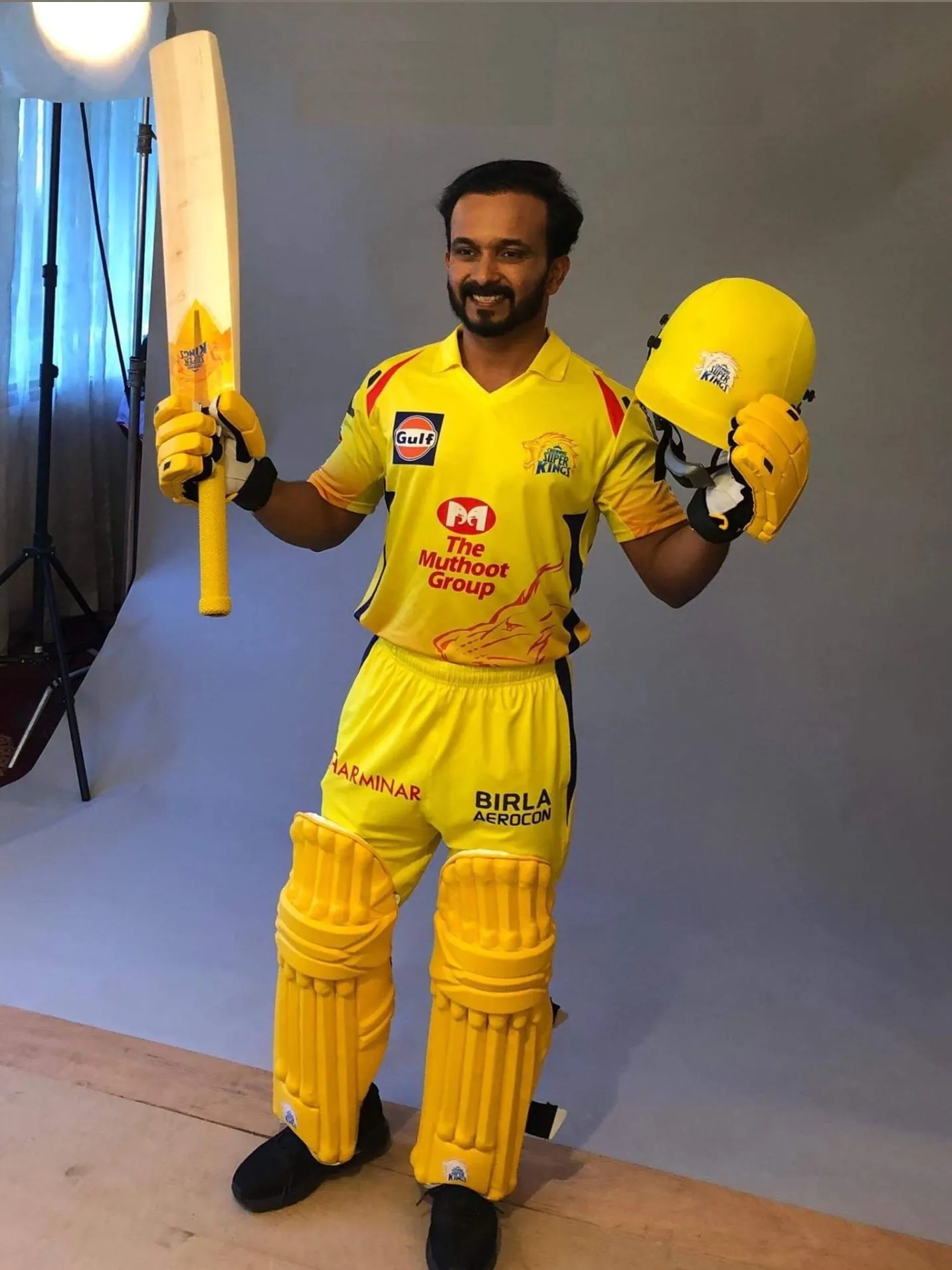 kedar jadhav