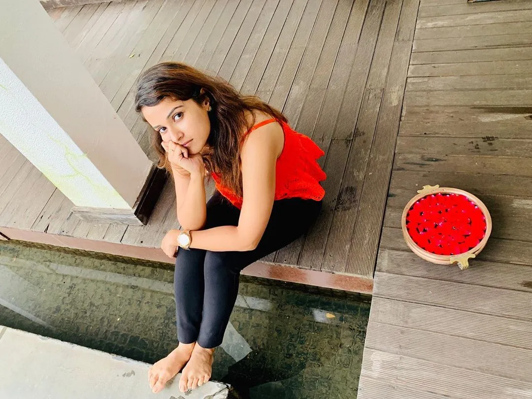 disha saliyan 5 