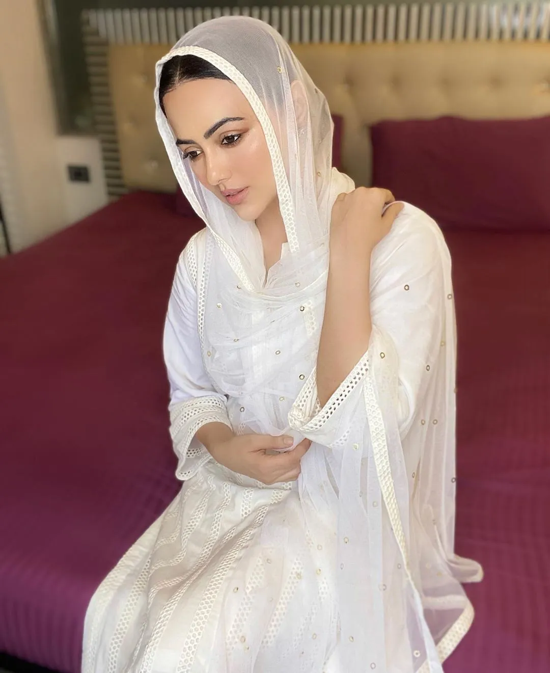 sana khan2 