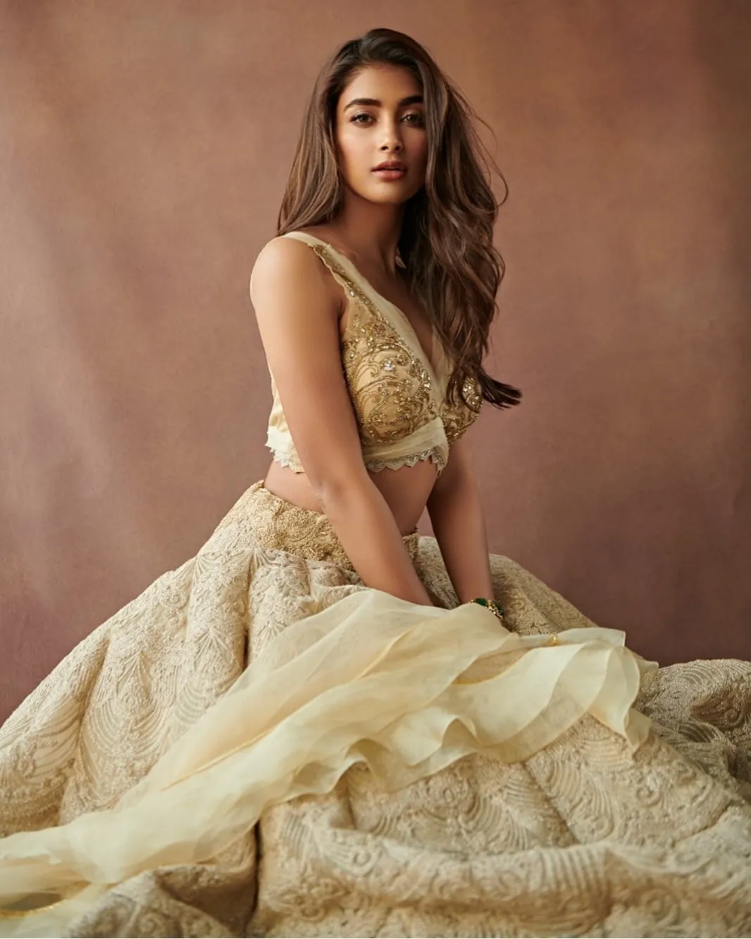 pooja hegde11 