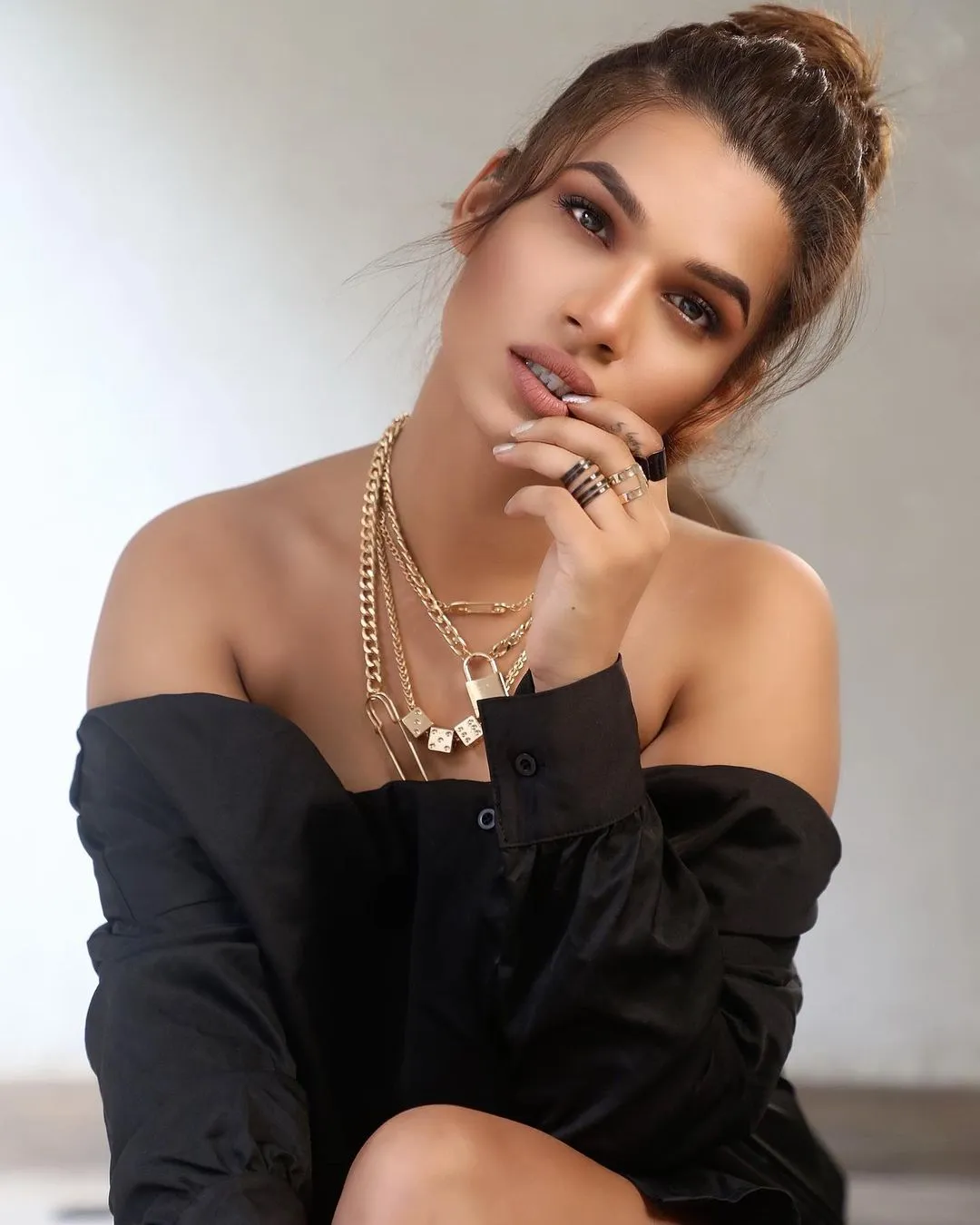 naina6 