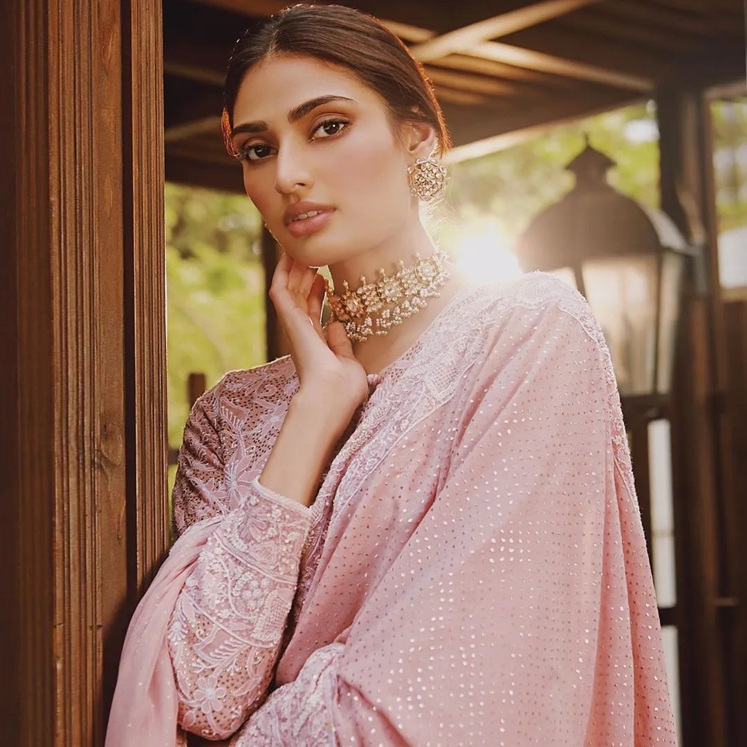 athiya11 