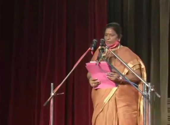  रेणु देवी 