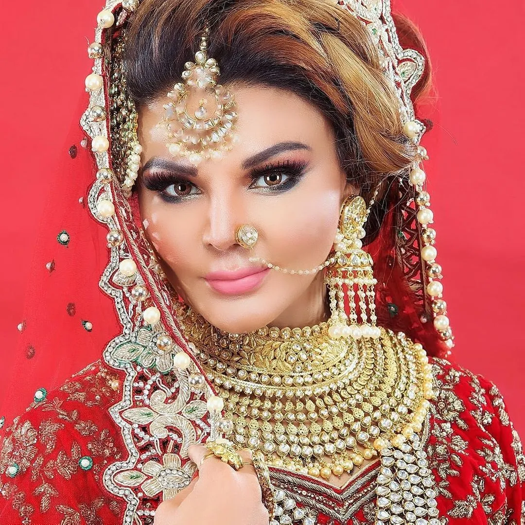 rakhisawant14 
