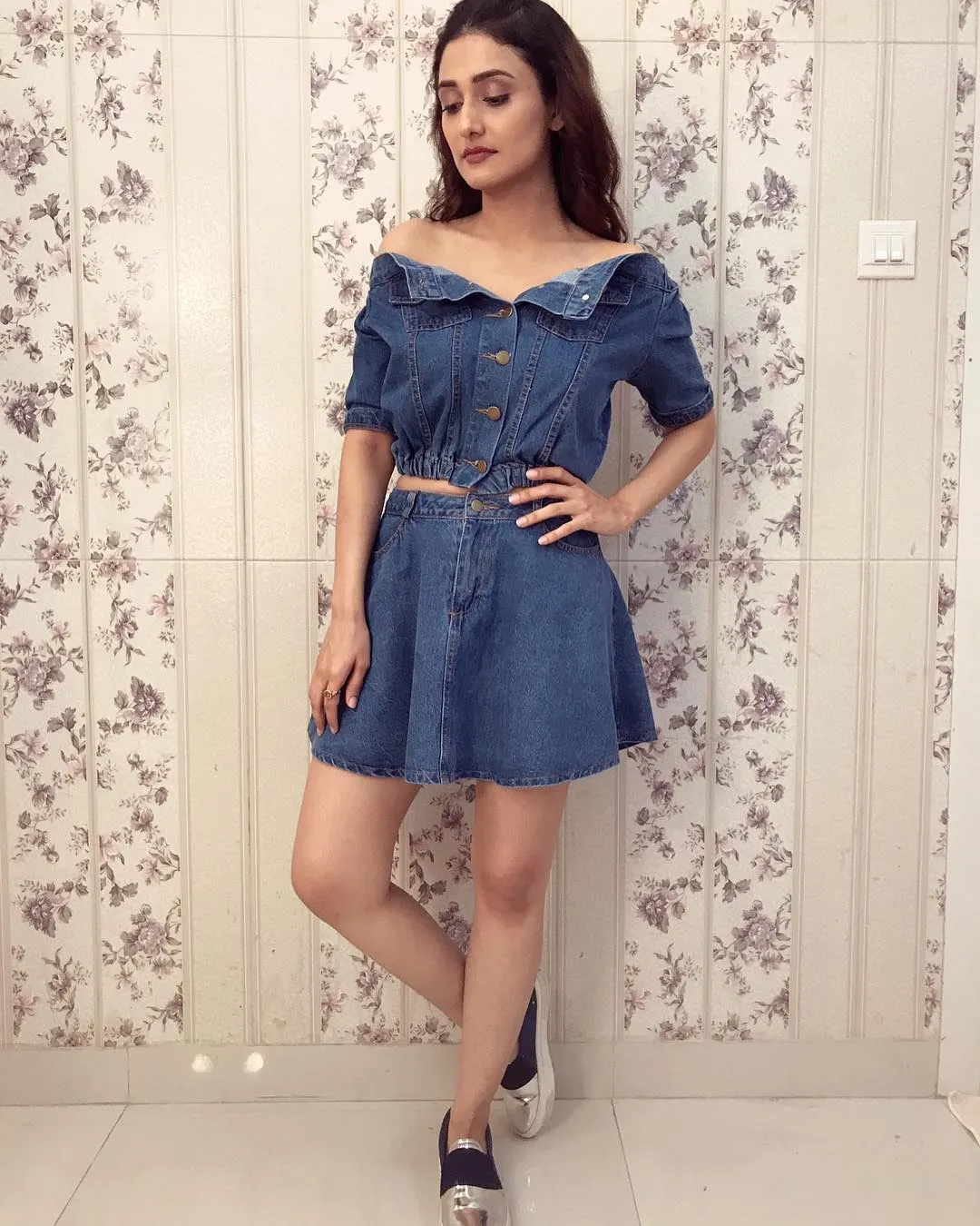 ragini khanna19 