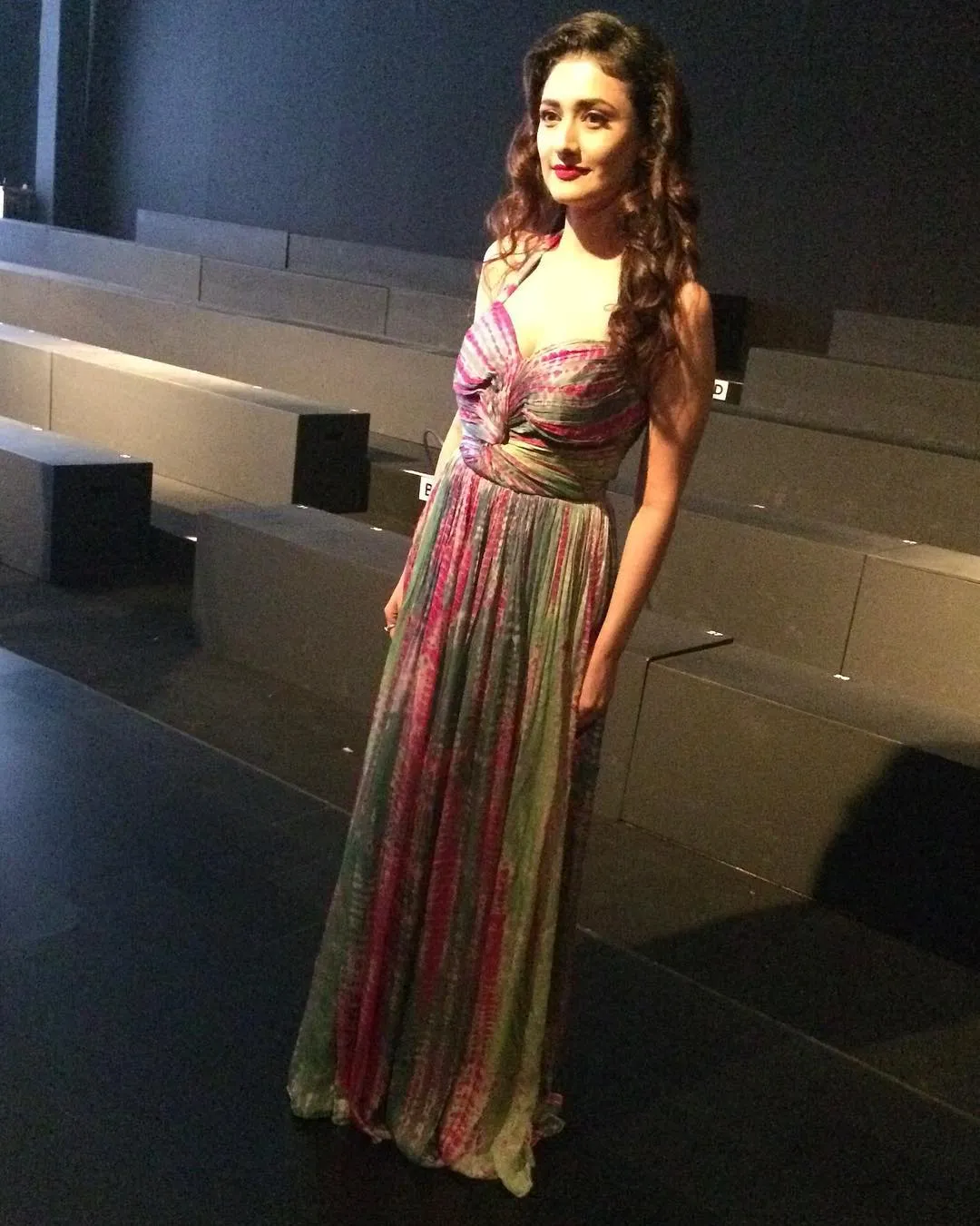 ragini khanna14 