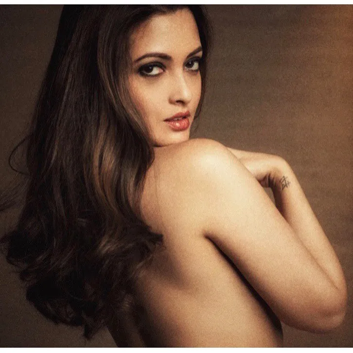 riya sen8 