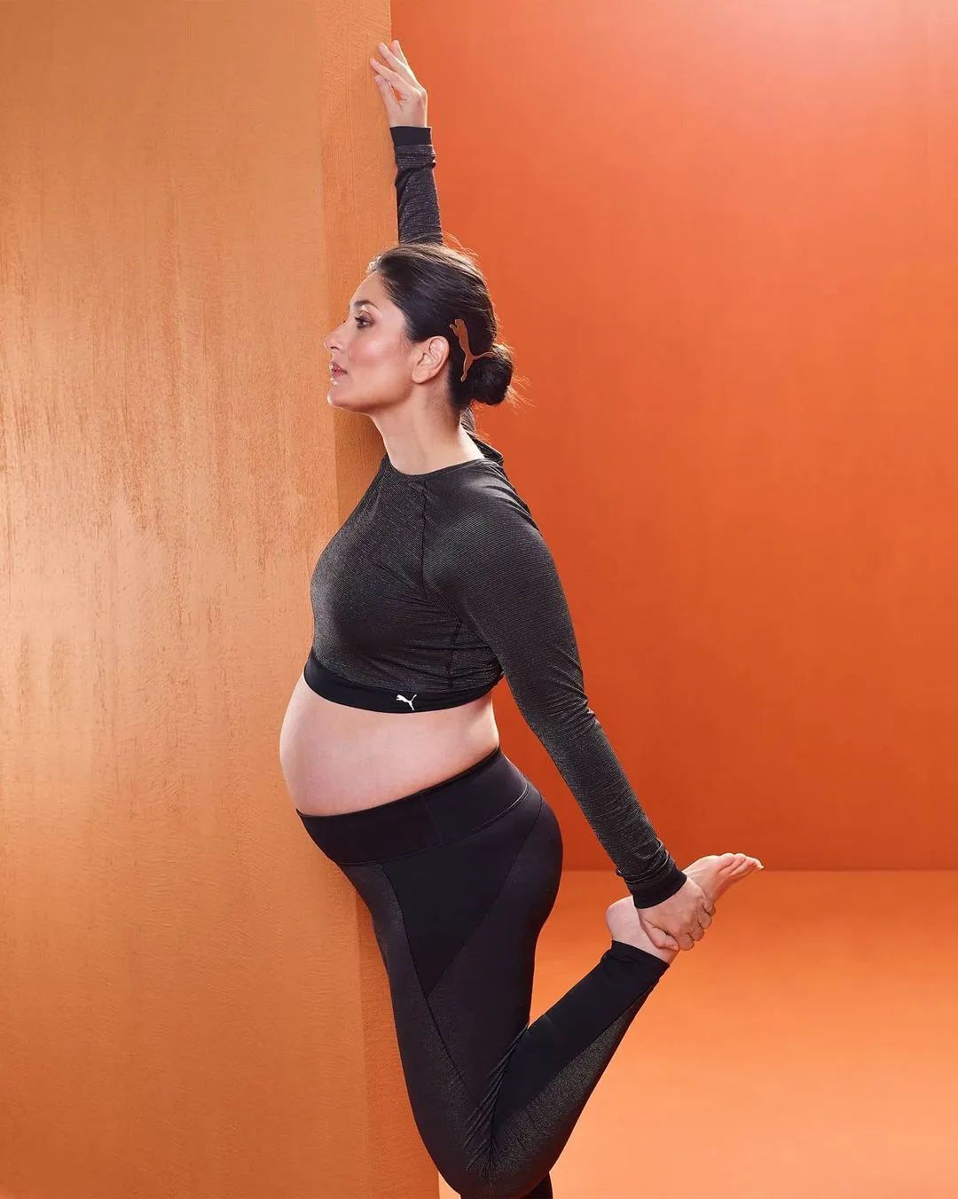 kareena pregnency photo3 