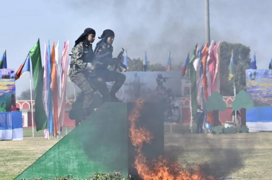 women army 7 