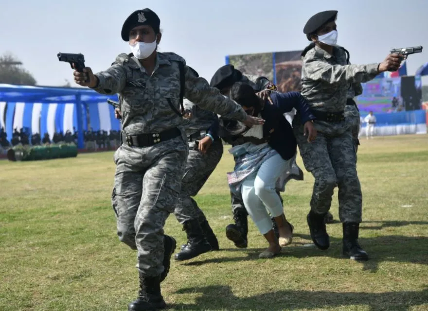 women army 3 