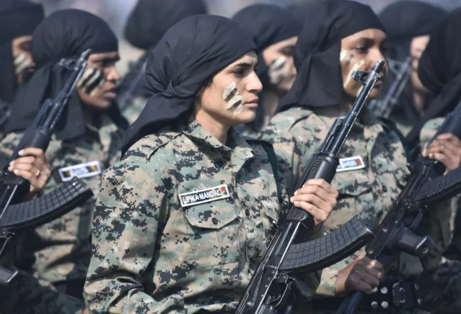 women army 6 