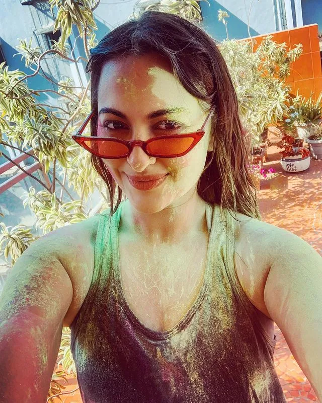 Sonakshi Sinha 