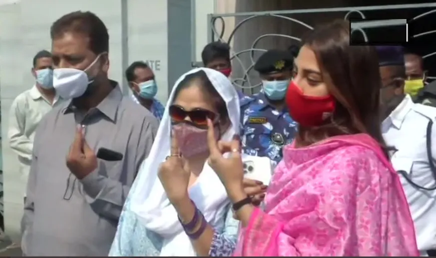 NUSRAT 
