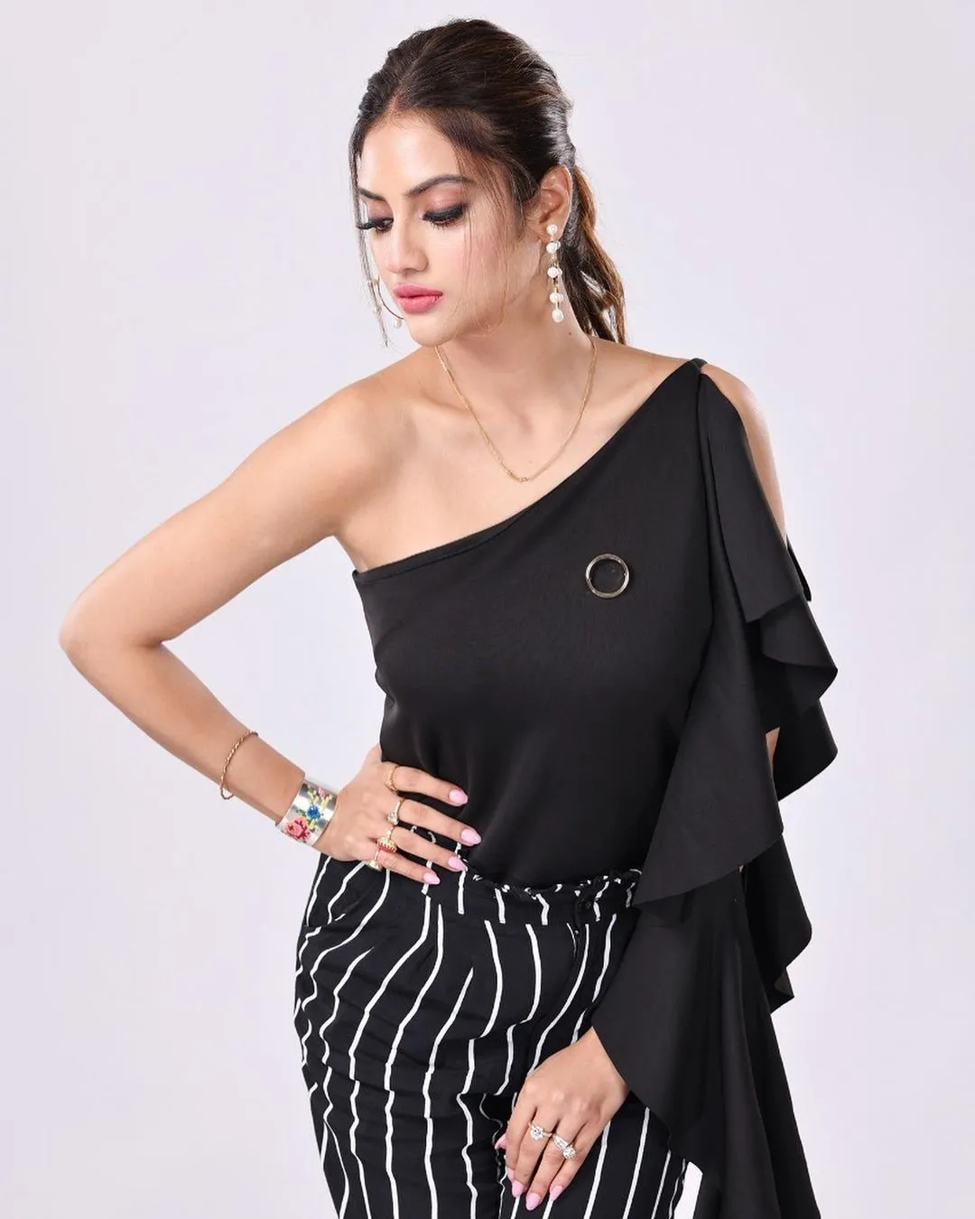 nusrat19 