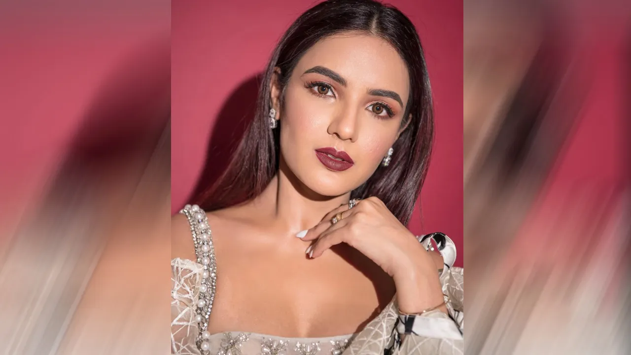jasmin bhasin