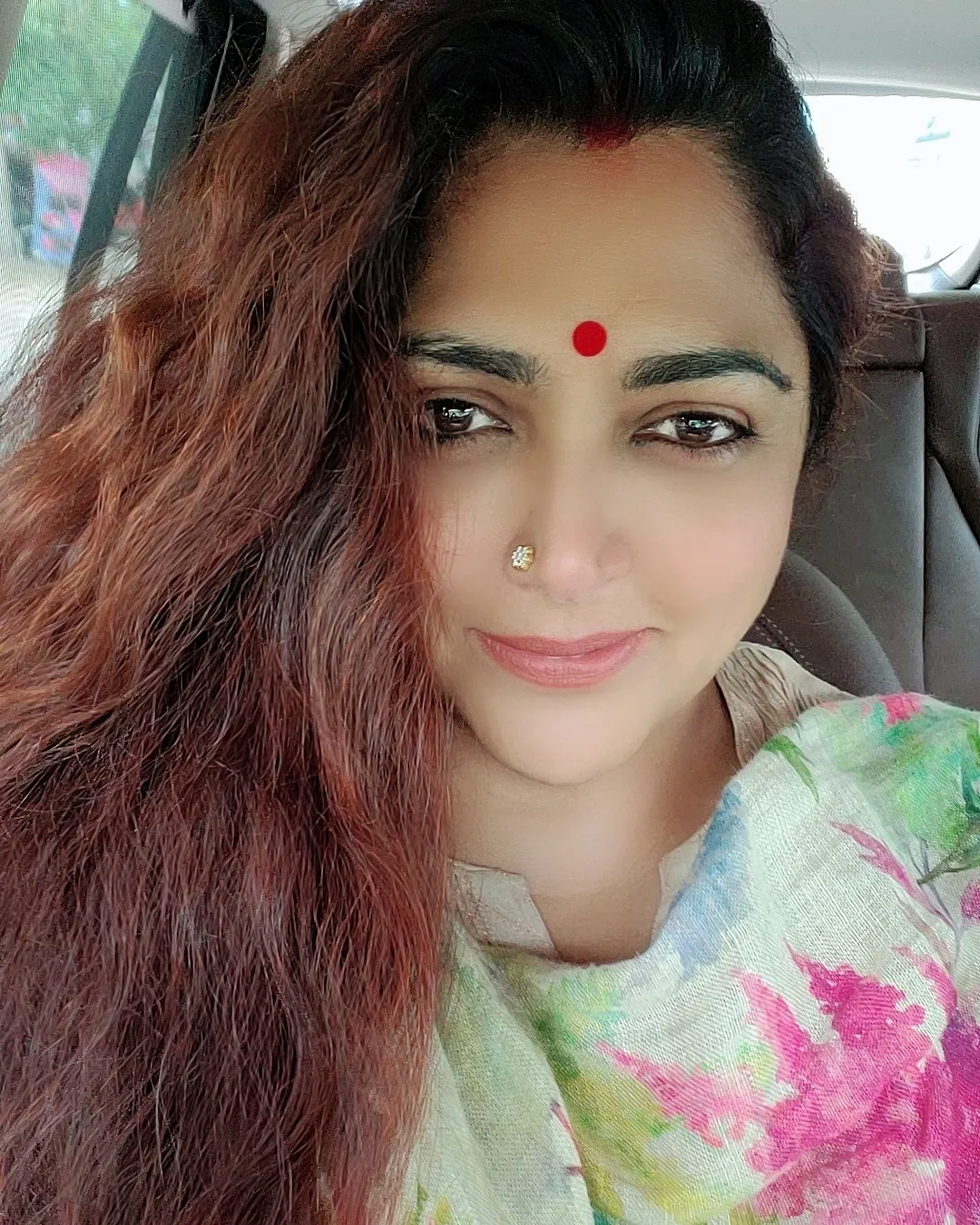 Kushboo Sundar 
