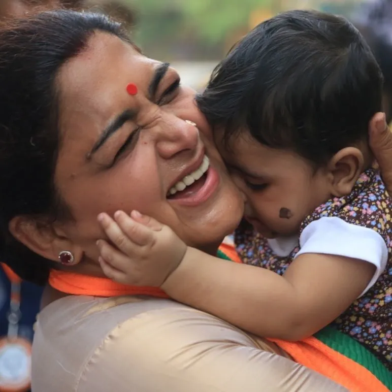 Kushboo Sundar 