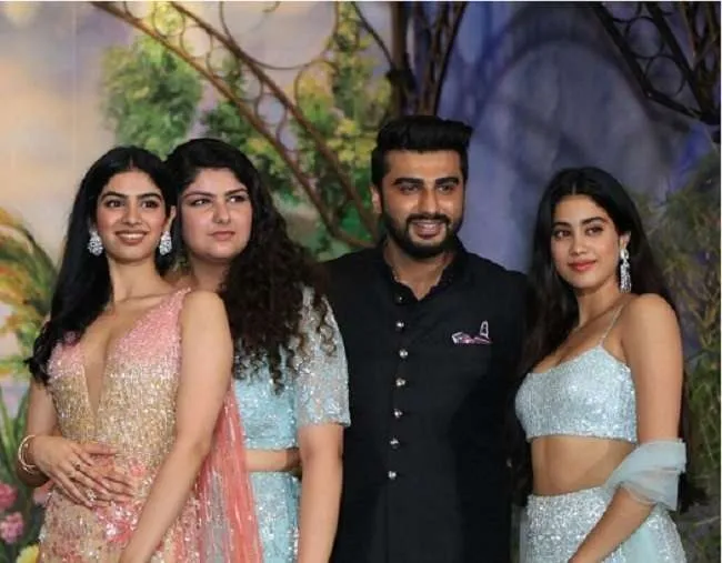 Jhanvi Kapoor- Arjun Kapoor