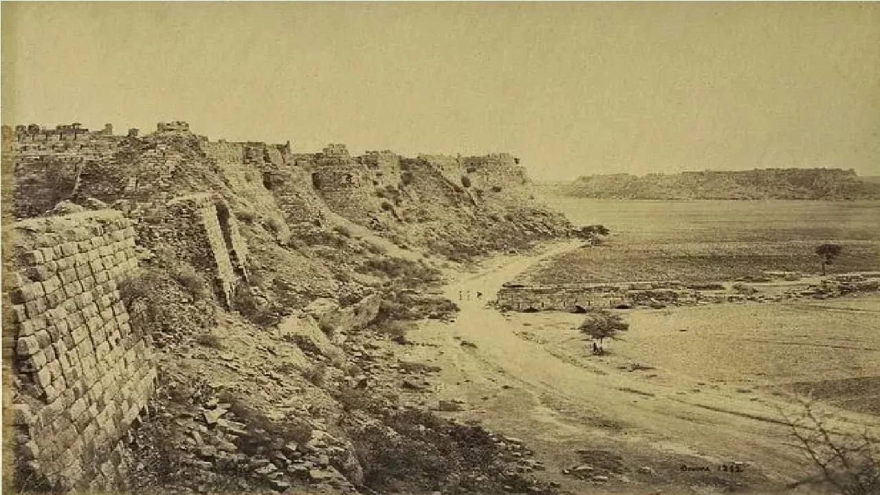 Tughlaqabad Fort 