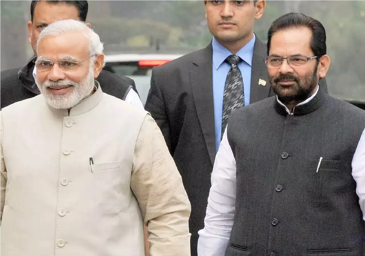PM Modi Mukhtar Abbas Naqvi 