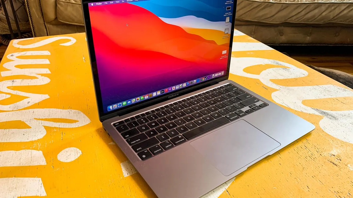 Apple MacBook Air