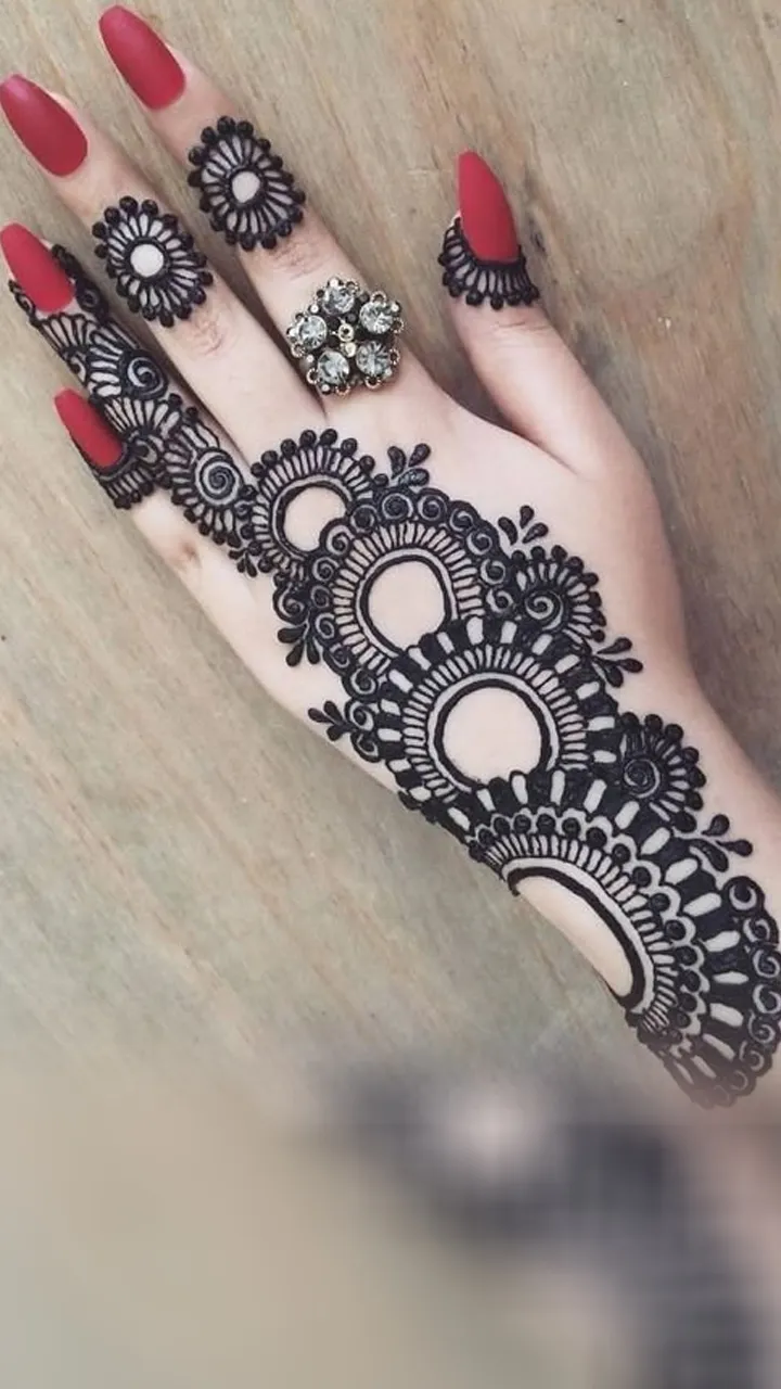 mehendi designs 