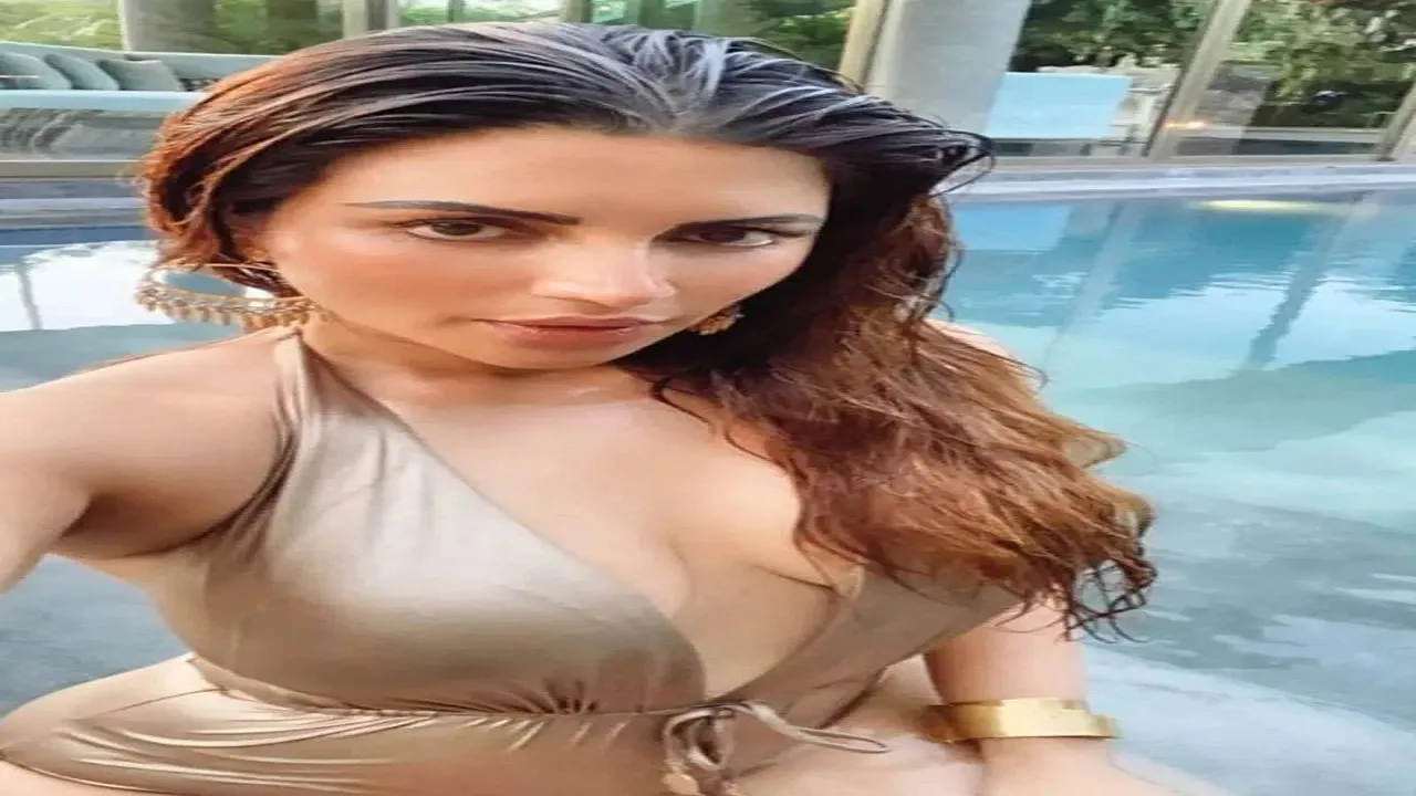 SHAMA  