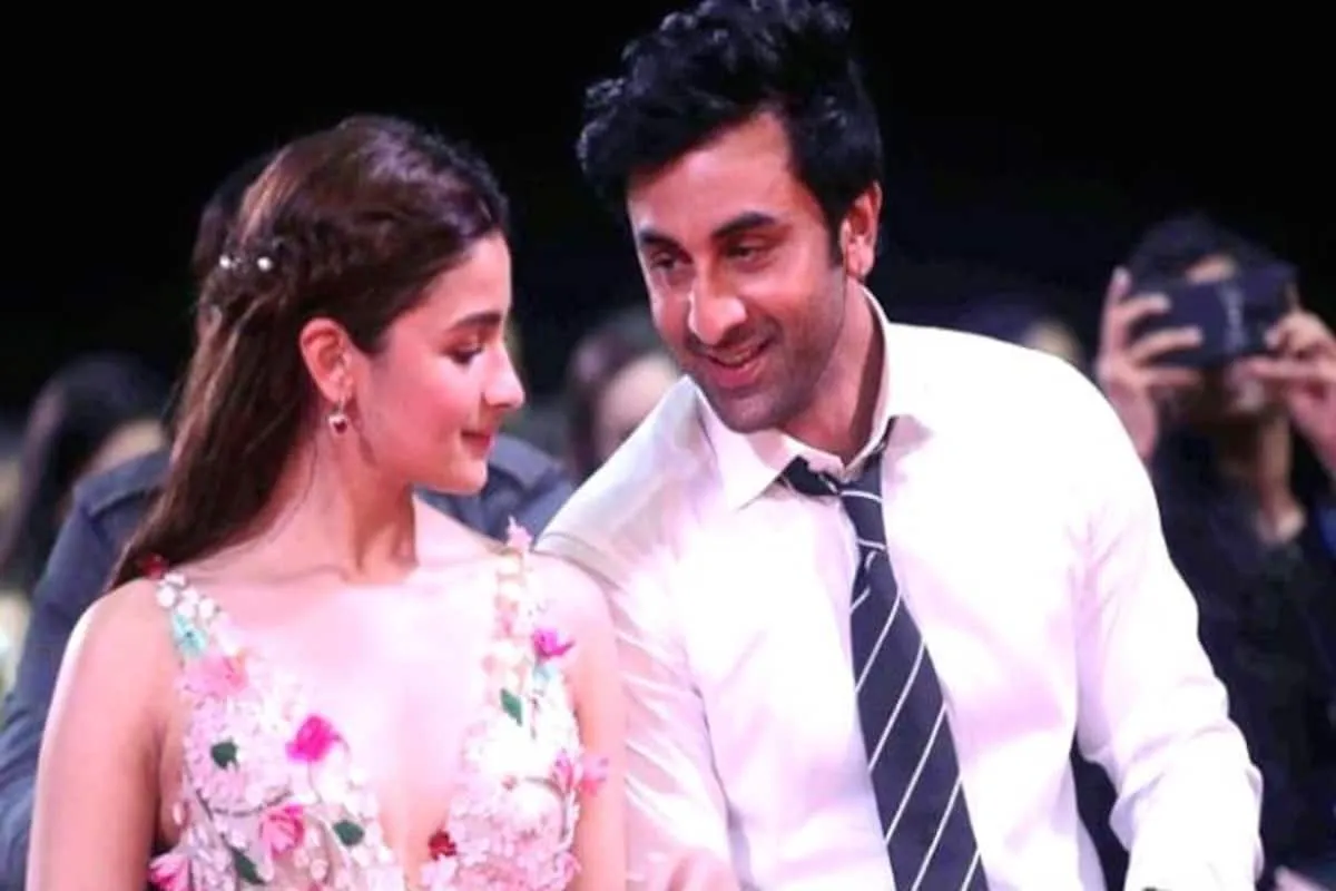 ranbir kapoor alia bhatt love story wedding plans main 