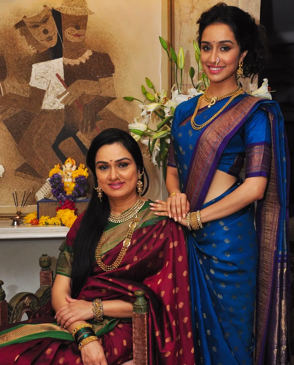 ganesh chaturthi traditional outfits 