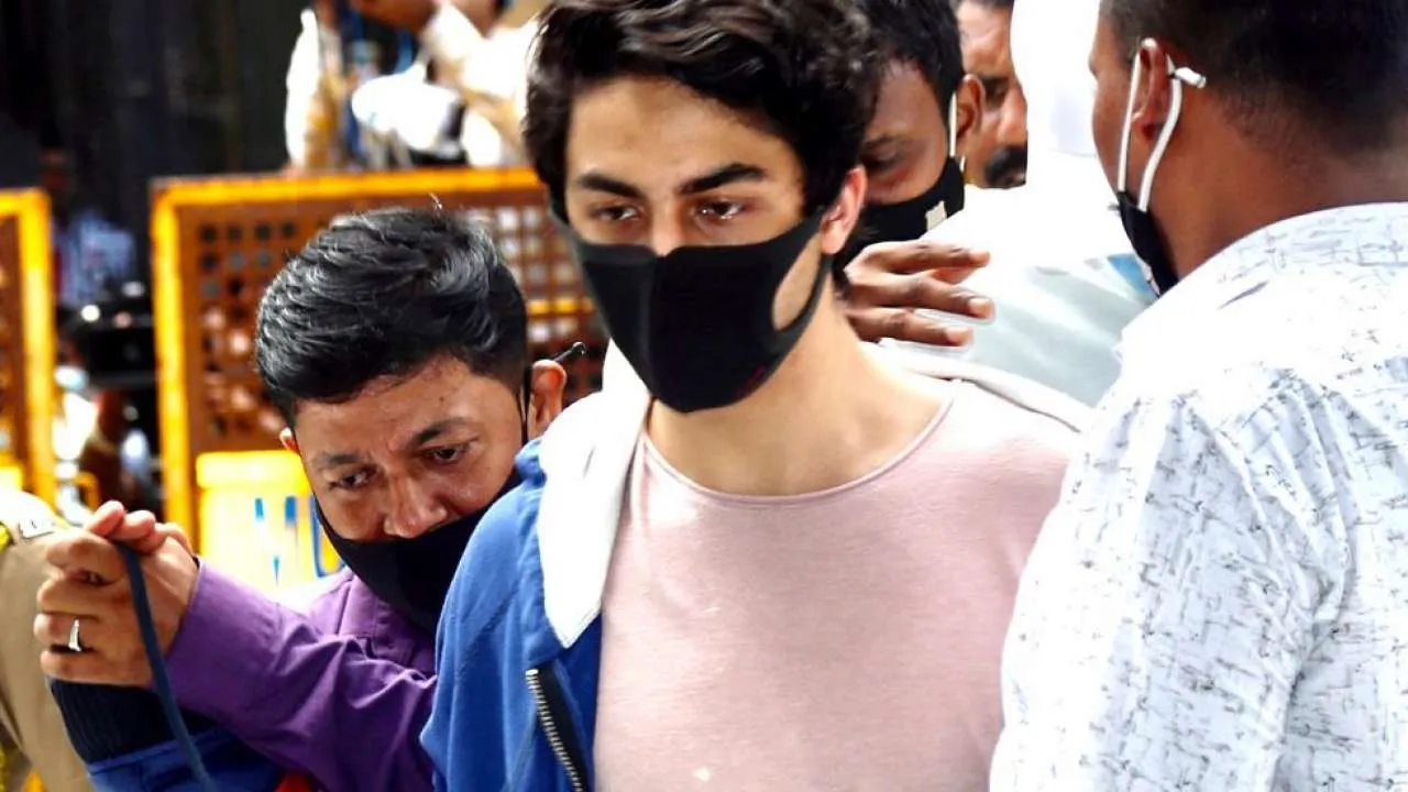 1002879 aryan khan bail hc 