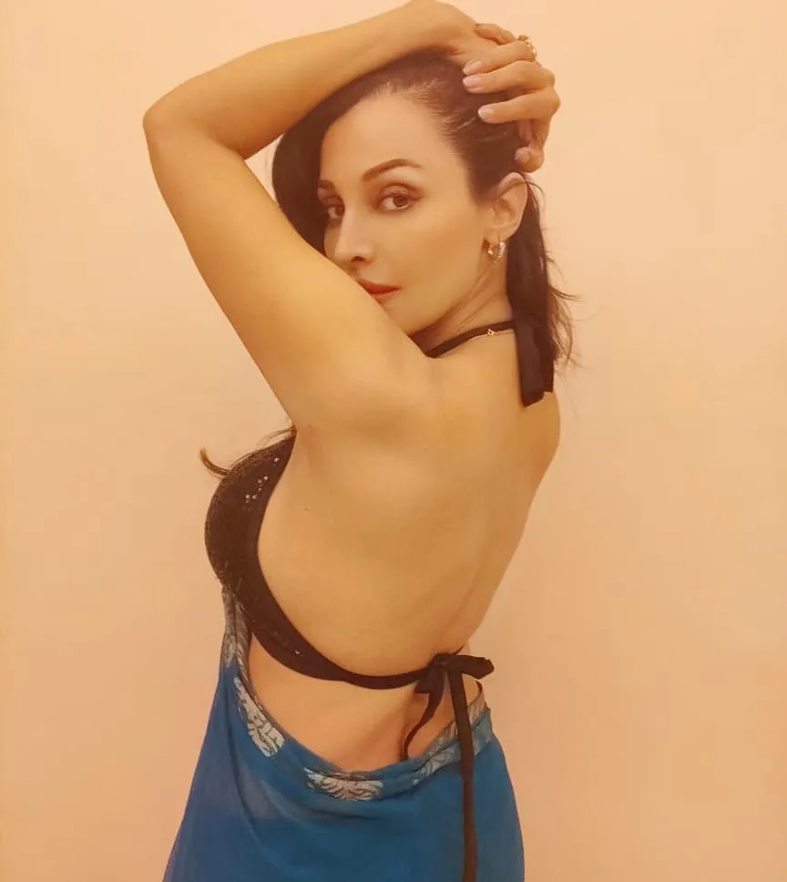 flora saini13 