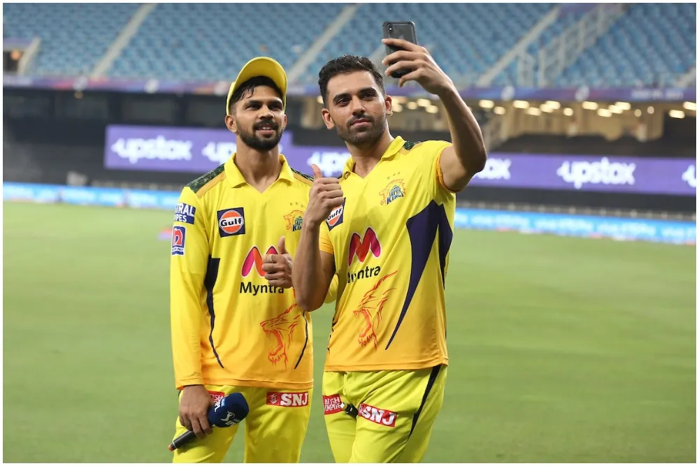 Gaikwad with his teammate