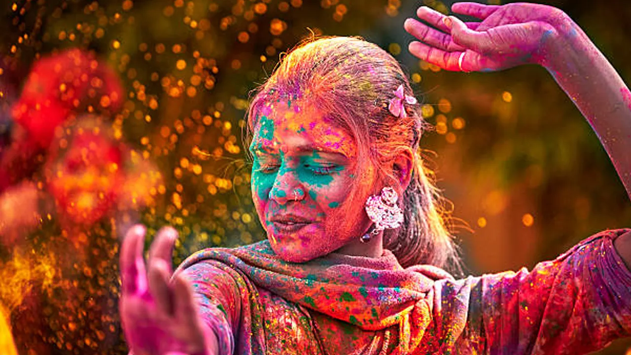 holi 