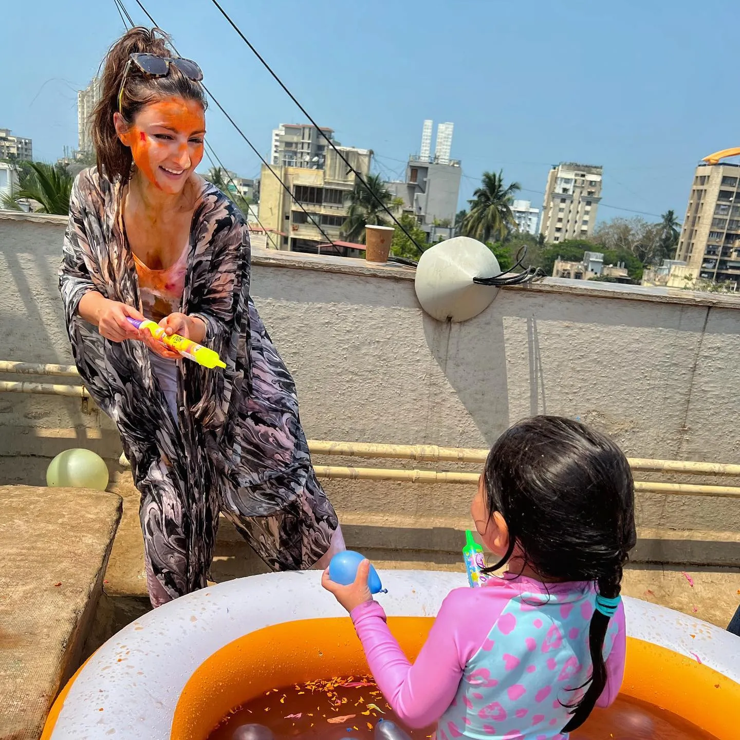 soha holi 