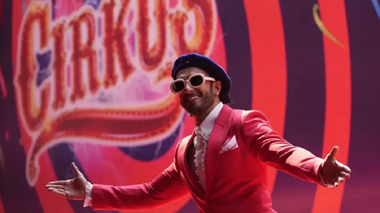 ranveer singh cirkus poster 