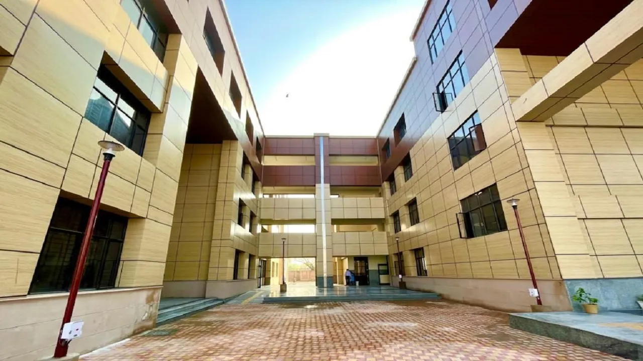 Delhi Government School 